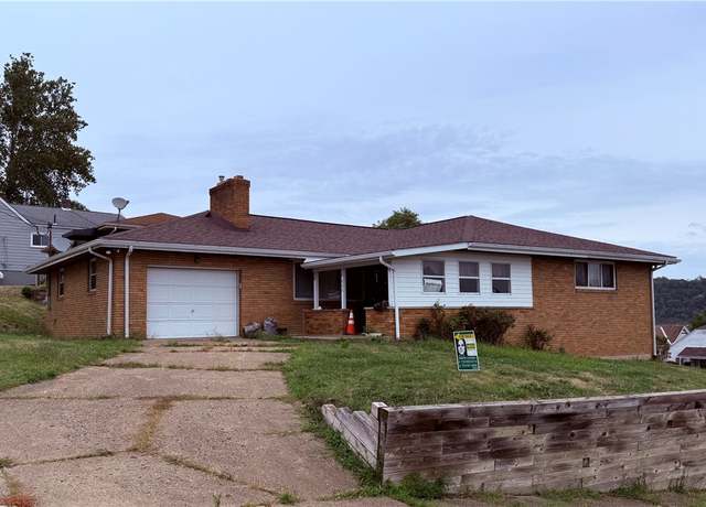 Property at 600 Giffin Ave, Canonsburg, PA 15317, 3 beds, 2 baths