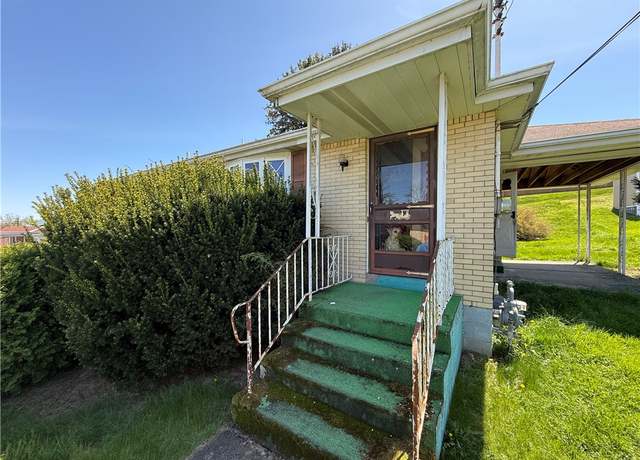 Property at 214 Barbara Dr, Kennedy Twp, PA 15136, 3 beds, 1.5 baths
