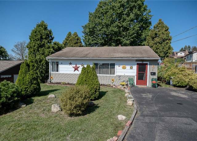 Property at 1213 Mcclelland Dr, Port Vue, PA 15133, 3 beds, 2 baths