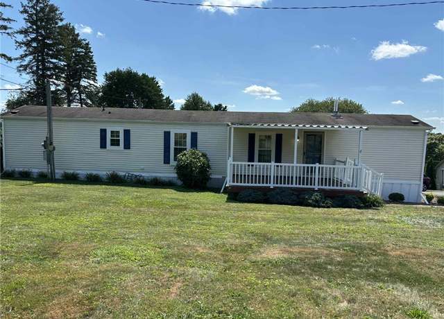 Property at 132 Woodbine Ln, Oakland Twp, PA 16001, 2 beds, 1 bath