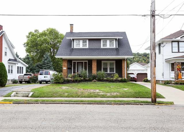 Property at 1327 2nd St, Beaver, PA 15009, 3 beds, 1.5 baths