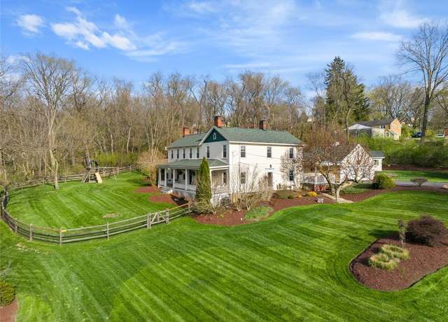 Property at 1 Alton Dr, Bethel Park, PA 15102, 5 beds, 2.5 baths