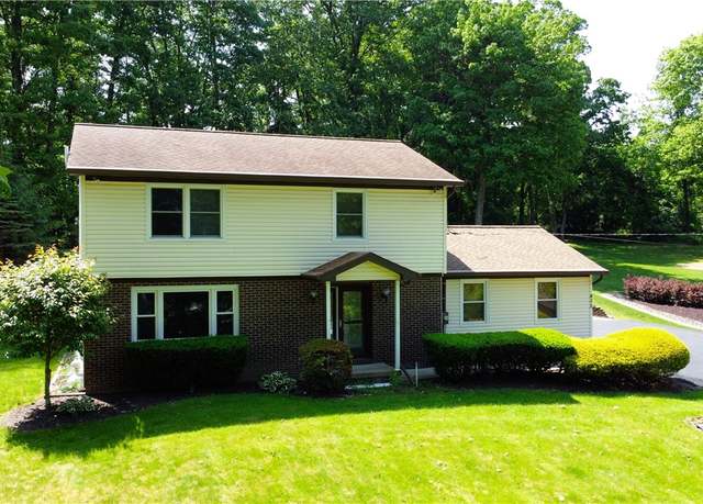 Property at 452 Cherokee Dr, Center Twp - But, PA 16001, 3 beds, 3.5 baths