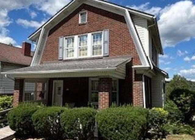 Property at 818 Fifth St, Trafford, PA 15085, 3 beds, 2 baths