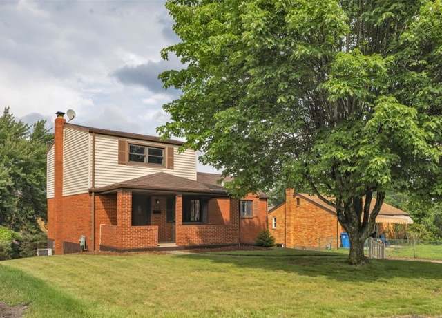 Property at 1431 Oak Dr, Castle Shannon, PA 15234, 3 beds, 2.5 baths