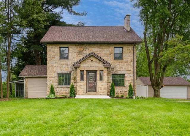 Property at 3435 Tuscarawas, Brighton Twp, PA 15009, 4 beds, 1.5 baths