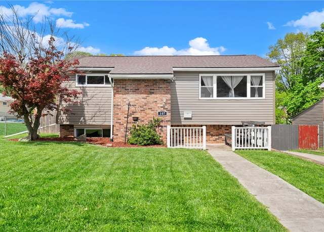 Property at 107 Fiesta Dr, Plum Boro, PA 15239, 4 beds, 2 baths