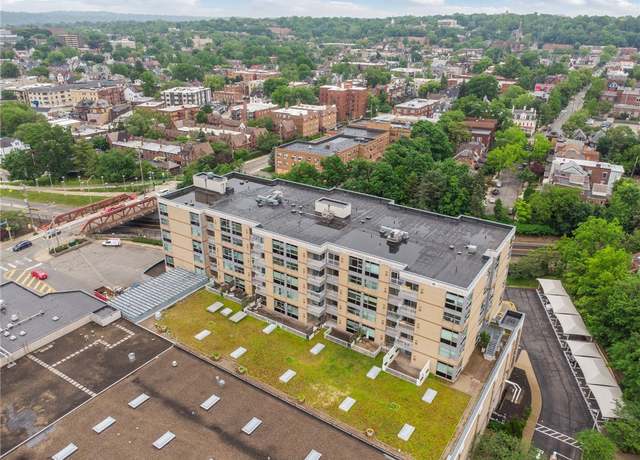 Property at 5570 Centre Ave #306, Shadyside, PA 15232, 2 beds, 2 baths