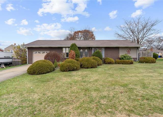 Property at 627 Wayne Ave, Monaca, PA 15061, 3 beds, 2 baths
