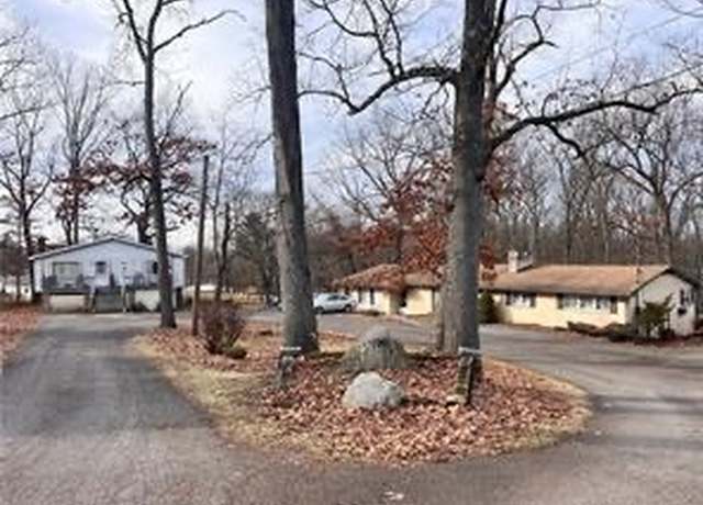 Property at 106 Phil Mar Dr, Summit Twp - But, PA 16002, 10 beds, 6.5 baths