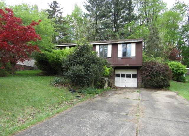 Property at 1889 Riggs Rd, South Park, PA 15129, 3 beds, 2 baths