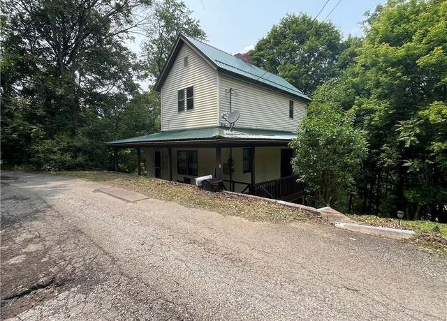 Property at 1002 Woodward Ave, Apollo Boro, PA 15613, 2 beds, 1 bath