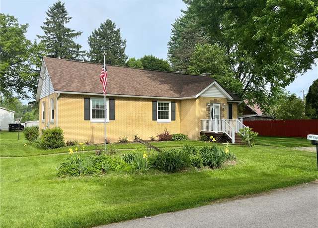 Property at 310 Church St, Harrisville Boro, PA 16038, 3 beds, 1.5 baths