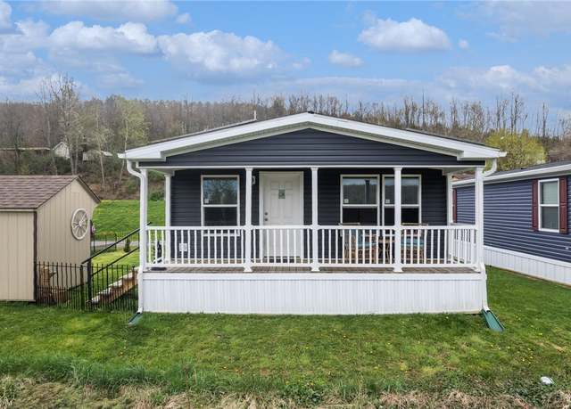 Property at 528 Overlook Dr, Donegal - Wml, PA 15628, 2 beds, 1 bath