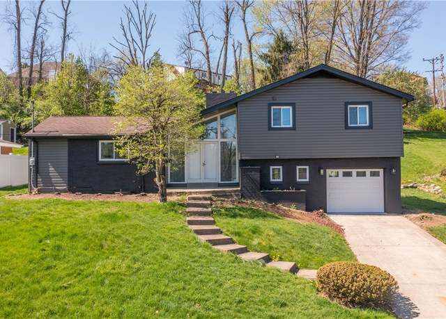 Property at 659 Alpine Dr, Canonsburg, PA 15317, 3 beds, 2 baths