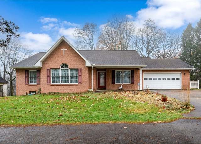 Property at 1664 N Main St Ext, Center Twp - But, PA 16001, 3 beds, 3 baths