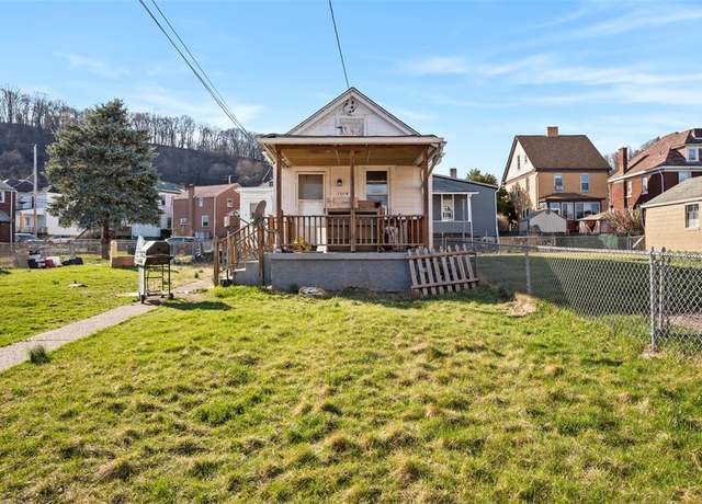 Property at 1114 11th St, Stowe Twp, PA 15136, 1 bed, 1 bath