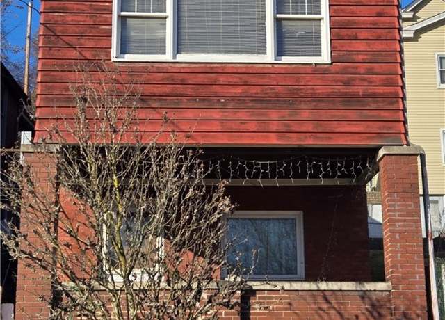 Property at 1131 Lincoln Ave, Charleroi Boro, PA 15022, 4 beds, 2 baths