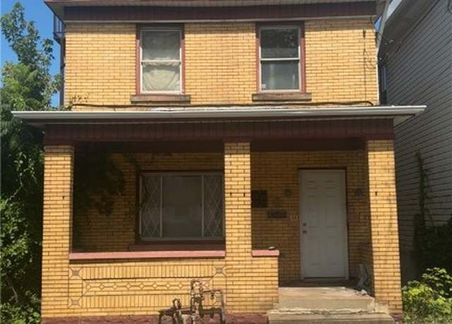 Property at 77 Industry St, Beltzhoover, PA 15210, 6 beds, 4 baths