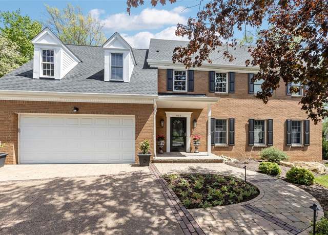 Property at 809 Timber Trl, Collier Twp, PA 15071, 3 beds, 3.5 baths