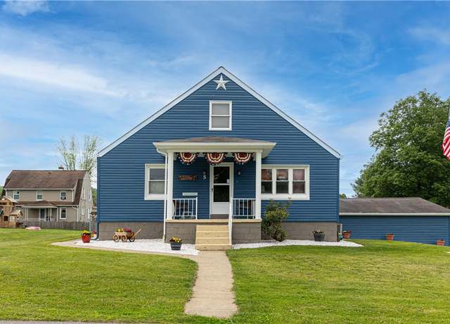 Property at 5 Beach St, Centerville, PA 15358, 3 beds, 1.5 baths
