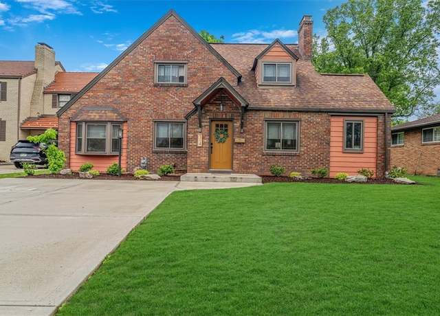 Property at 314 Mcclellan Dr, Pleasant Hills, PA 15236, 4 beds, 1.5 baths