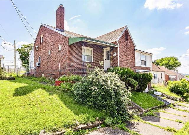 Property at 58 North Ave, Uniontown, PA 15401, 3 beds, 2.5 baths