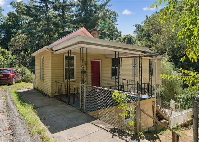 Property at 3241 Menges St, Sheraden, PA 15204, 3 beds, 1 bath