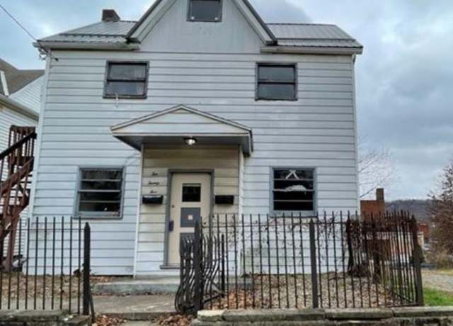 Property at 1025 Kenneth Ave, New Kensington, PA 15068, 3 beds, 2 baths