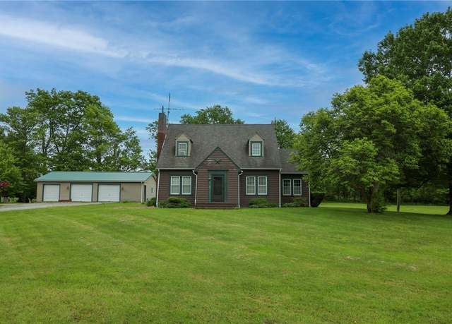Property at 1778 Mercer Rd, Lake Twp, PA 16133, 3 beds, 1.5 baths