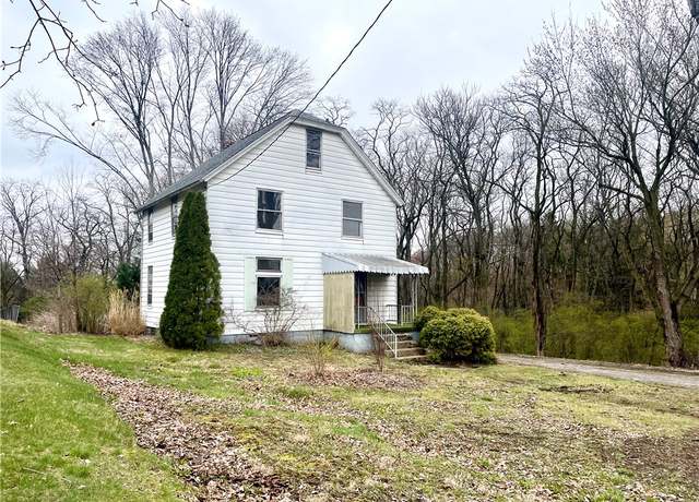 Property at 121 Freeport Rd, Twp Of But Se, PA 16002, 3 beds, 2 baths