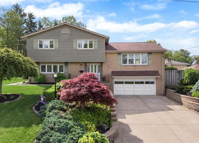 Property at 217 Greenvale Dr, Monroeville, PA 15146, 4 beds, 2.5 baths