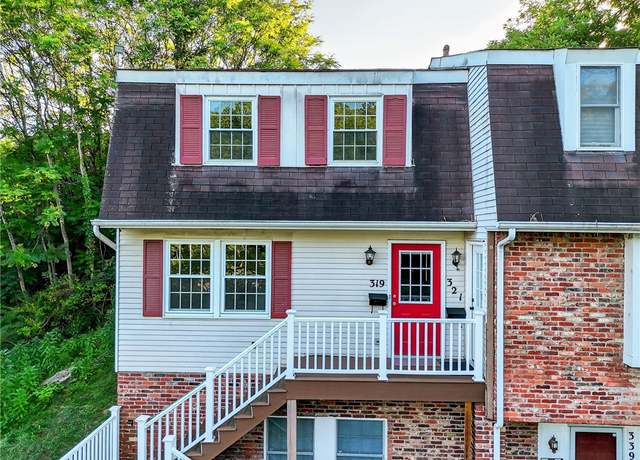 Property at 319 Hunting Creek Rd, Canonsburg, PA 15317, 2 beds, 1.5 baths