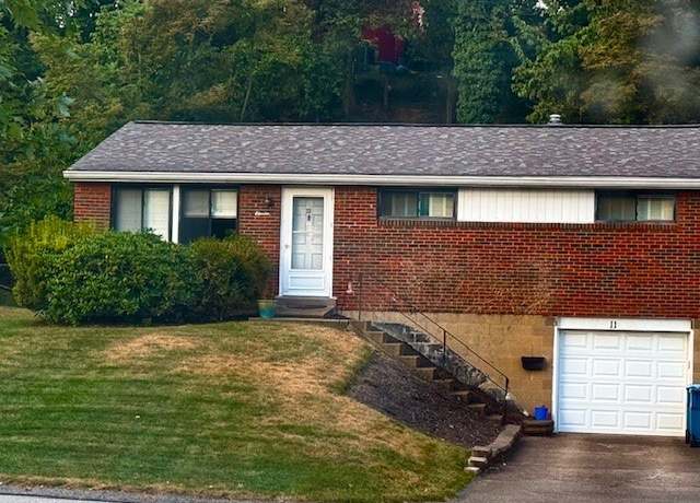 Property at 11 Charnwood Dr, Wilkins Twp, PA 15235, 3 beds, 1.5 baths