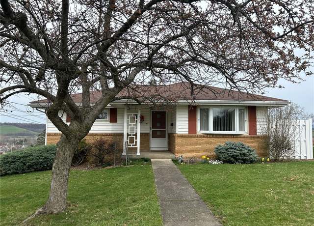Property at 603 Gregg Ave, Ligonier Boro, PA 15658, 2 beds, 1 bath
