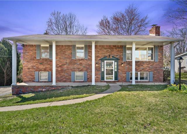 Property at 2371 School St, Mt. Pleasant Twp - Wml, PA 15666, 3 beds, 2.5 baths
