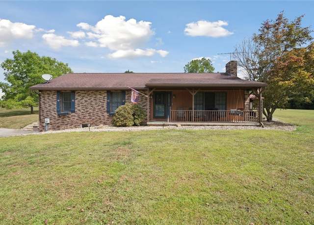 Property at 301 Old Plank Rd, Twp Of But Sw, PA 16002, 3 beds, 3 baths