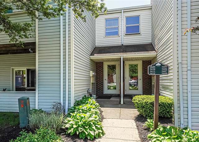Property at 1611 Kenzie Dr, Robinson Twp - Nwa, PA 15205, 3 beds, 2 baths