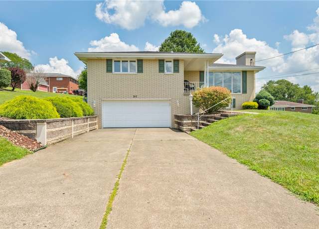 Property at 90 Veltri Dr, Canton Twp, PA 15301, 3 beds, 2.5 baths