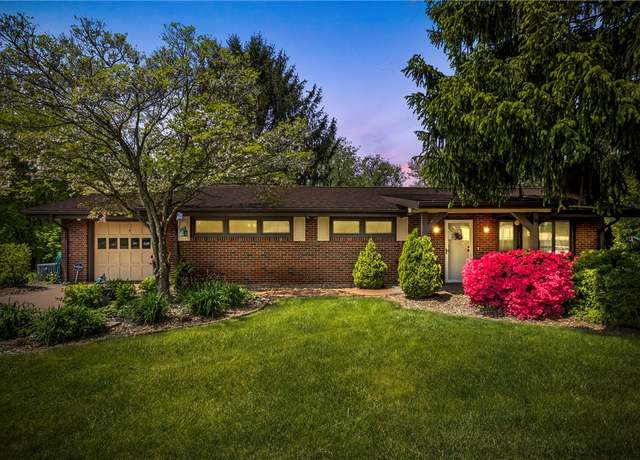 Property at 111 Pinkerton Dr, Brighton Twp, PA 15009, 3 beds, 1.5 baths