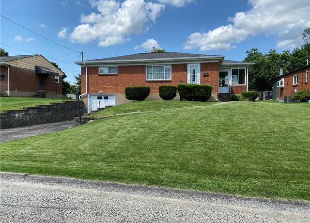 Property at 3095 Kipp Ave, Lower Burrell, PA 15068, 2 beds, 1.5 baths
