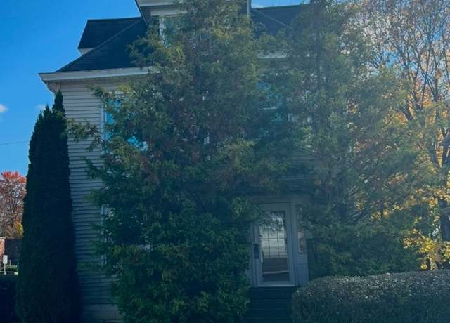 Property at 620 Allen St, New Castle/4th, PA 16101, 3 beds, 2 baths