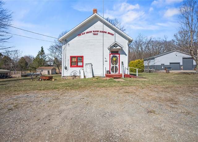 Property at 1677 Shady Plain Rd, Kiskiminetas Twp, PA 15613, 0.5 baths