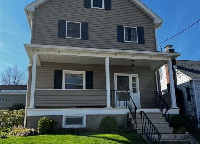 Property at 15 S 7th St, Youngwood, PA 15697, 3 beds, 1.5 baths