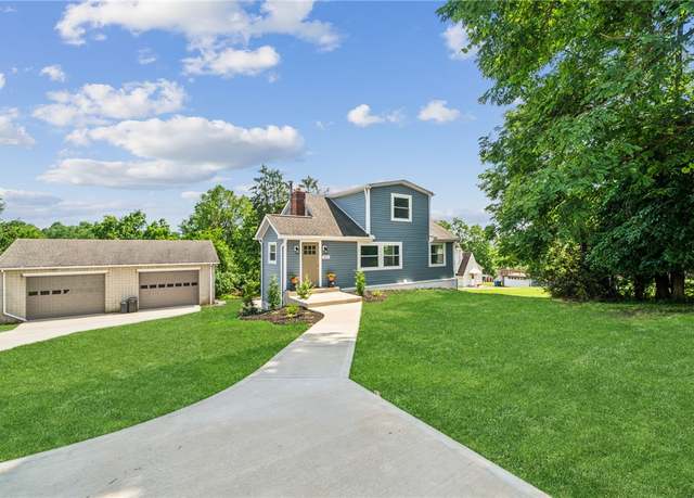 Property at 1611 Guffey Rd, North Huntingdon, PA 15642, 3 beds, 3 baths