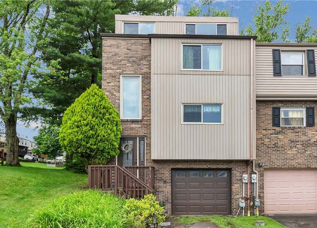 Property at 3131 Cheltenham Ct, Hampton, PA 15044, 2 beds, 1.5 baths