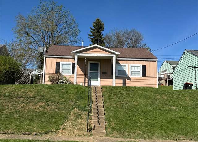 Property at 1930 Sloan Ave, Latrobe, PA 15650, 3 beds, 1 bath
