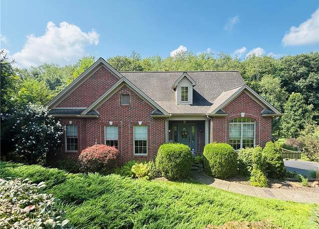 Property at 670 Lakeview Dr, South Strabane, PA 15301, 3 beds, 3 baths