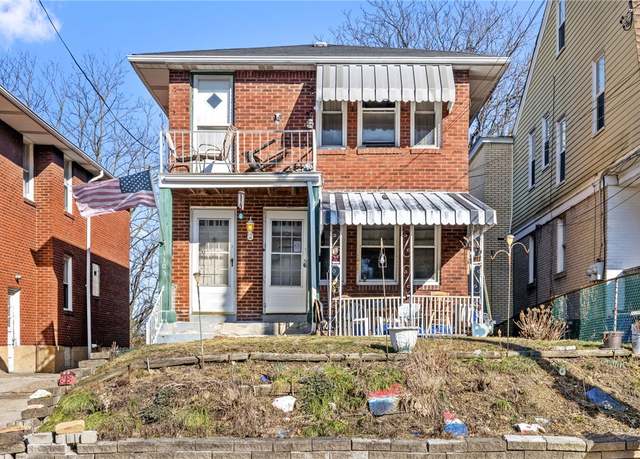 Property at 1305 Beechview Ave, Beechview, PA 15216, 4 beds, 2 baths