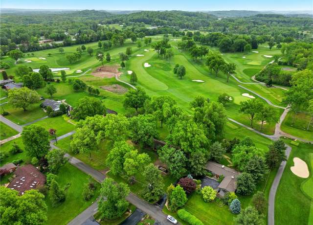 Property at 119 Larchwood Dr, Penn Twp - But, PA 16002